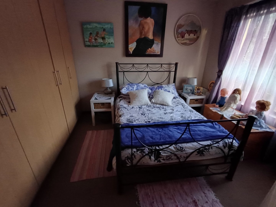 3 Bedroom Property for Sale in Langenhovenpark Free State